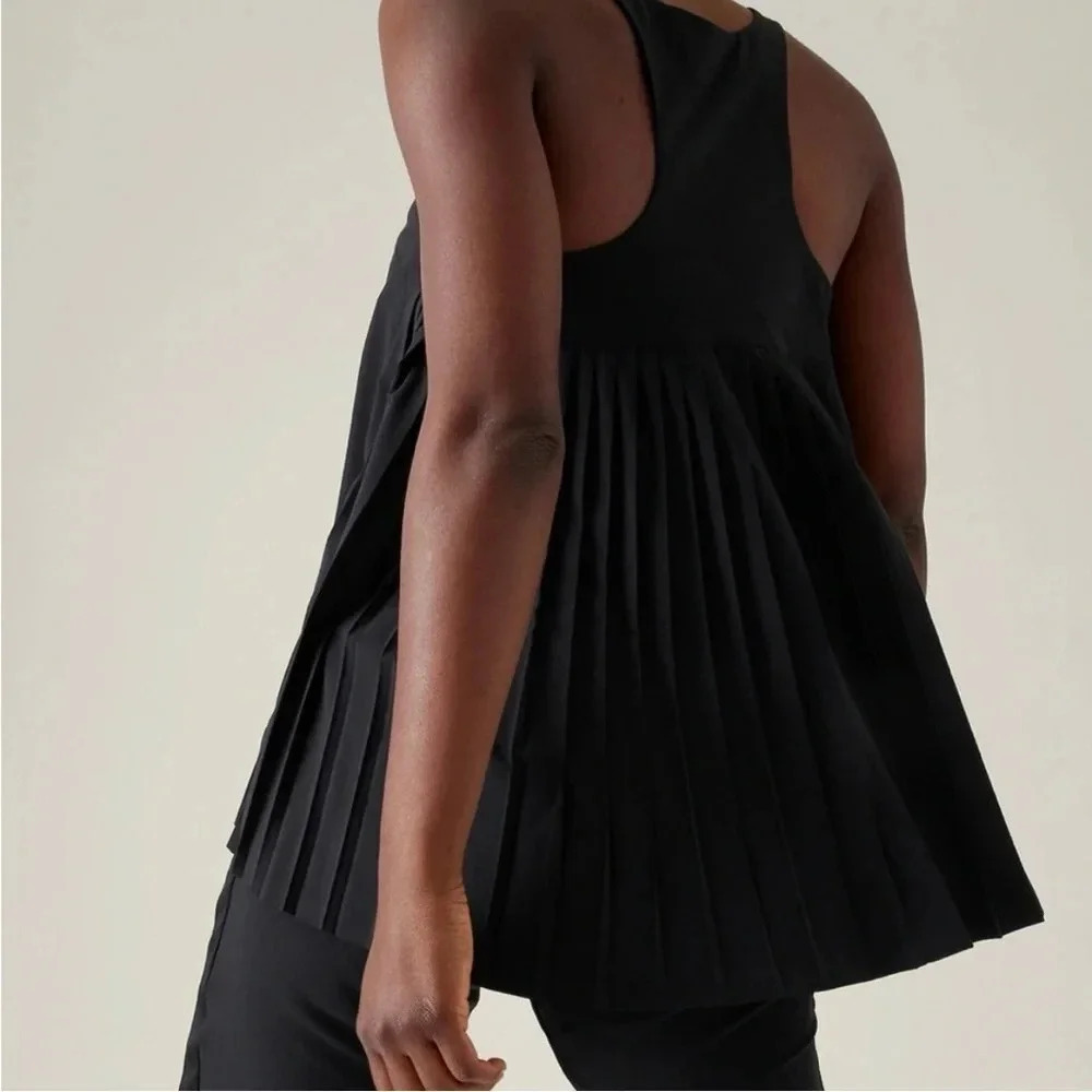 Athleta Swing Forward Pleated Tank Size XS